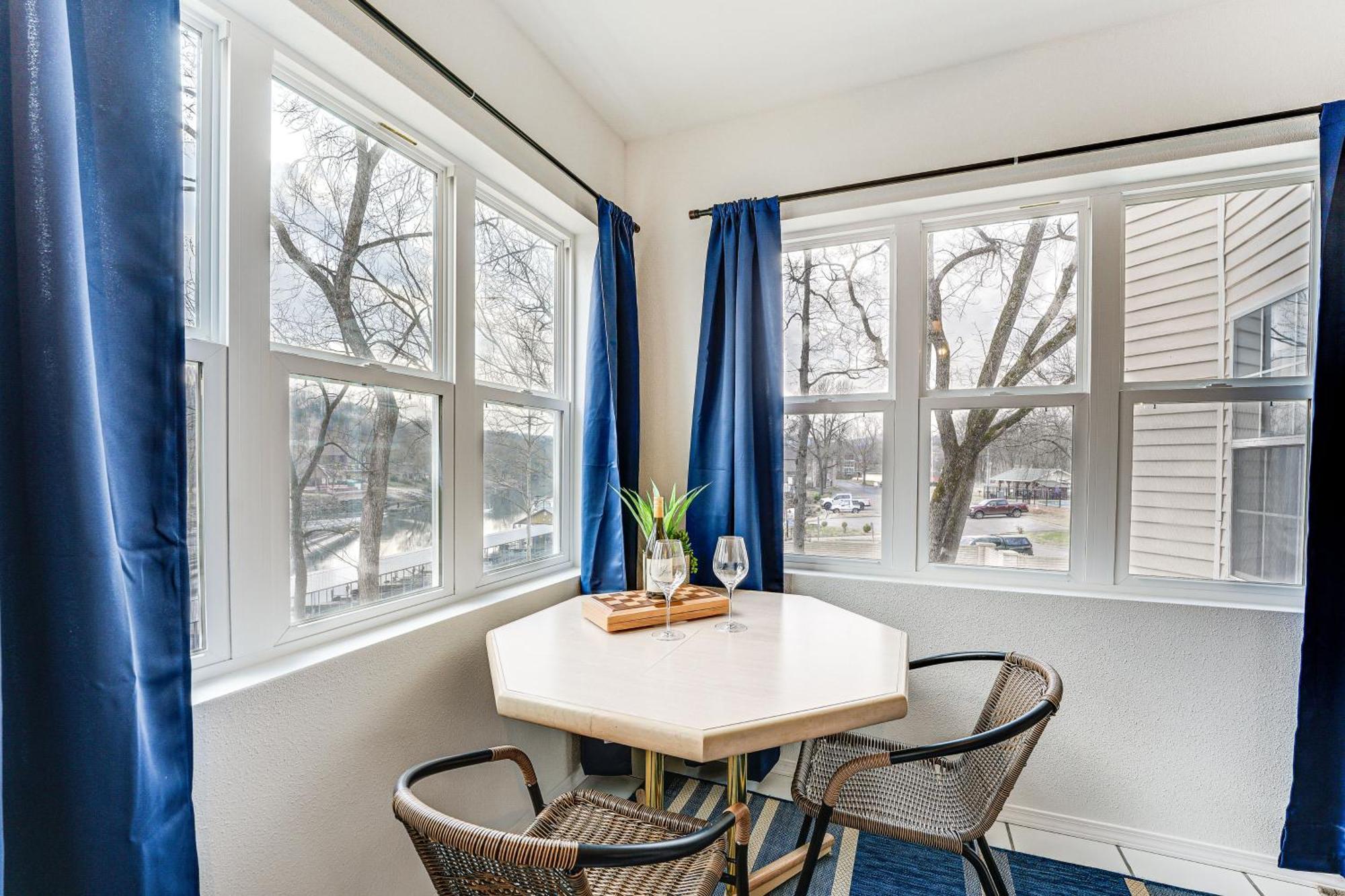 Branson Lakefront Condo With Sunroom And Lake Views! Екстериор снимка